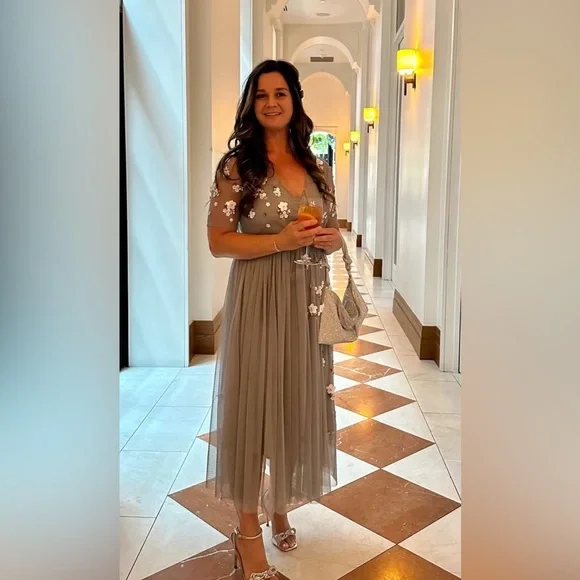 ASOS Gray Dress with White Floral Details - Picture 6 of 6